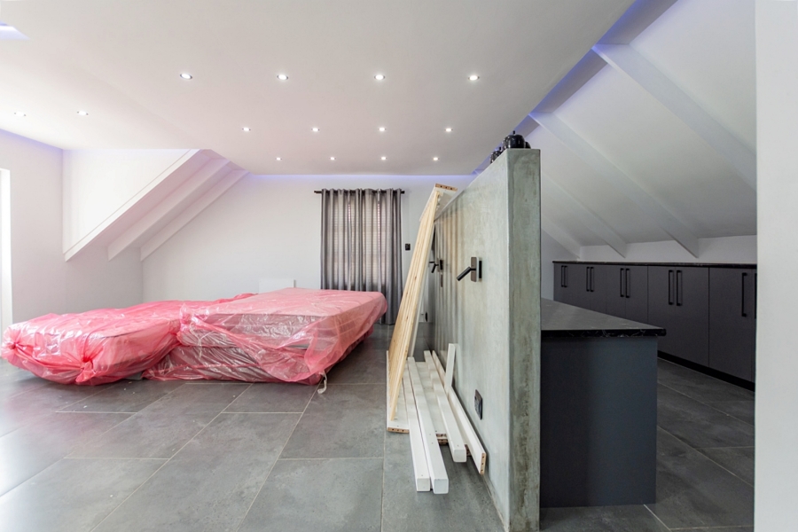 9 Bedroom Property for Sale in Long Acres Country Estate Western Cape